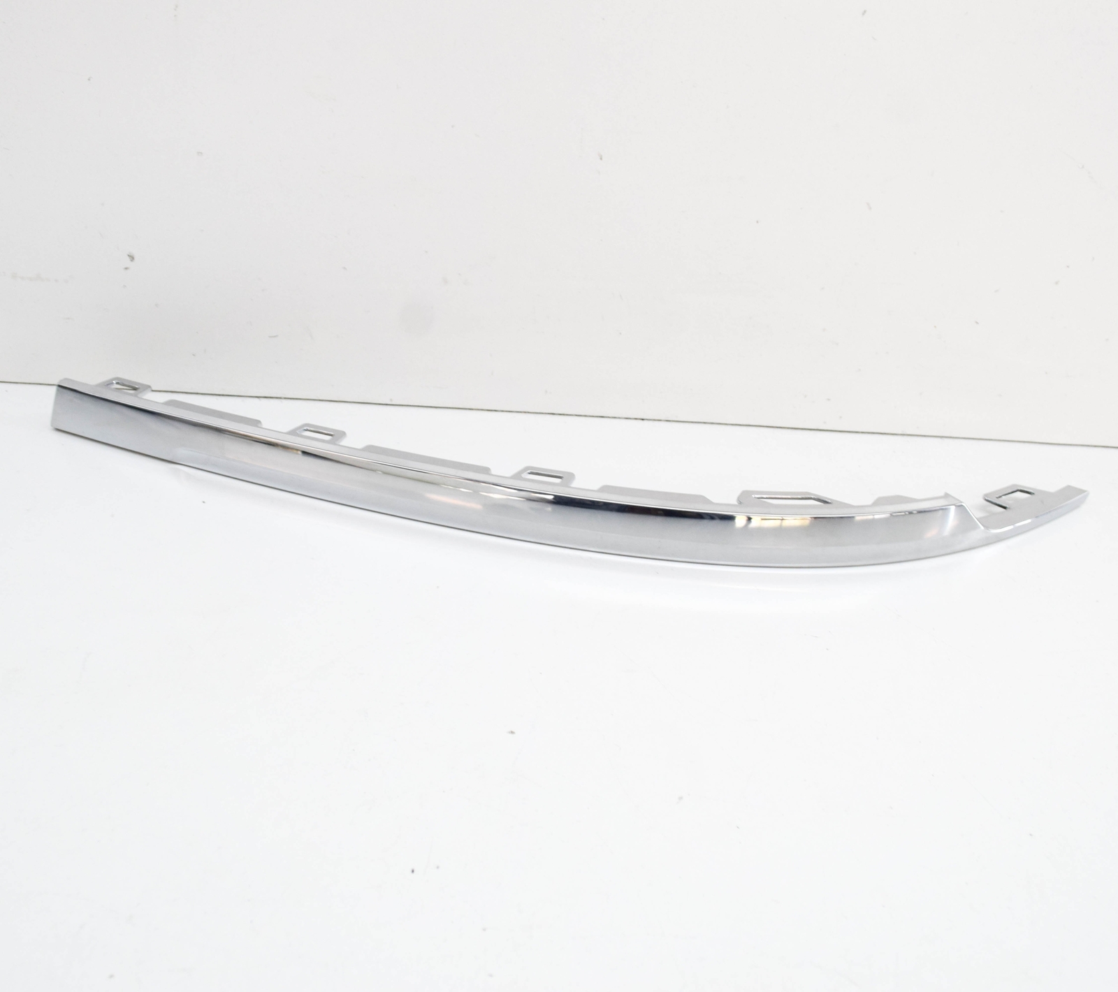 VW TIGUAN MK2 AD Rear Right Bumper Outer Chrome Molding  