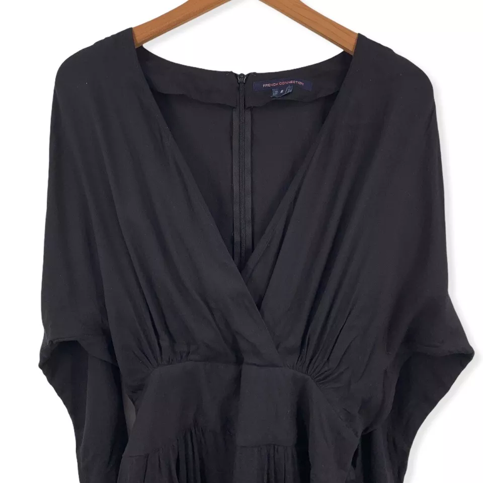 Mameluco French Connection negro cuello en V talla 6 Foto 2 de 4