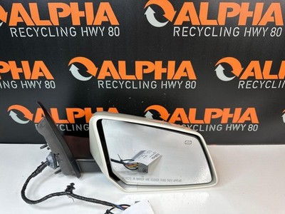 08 GMC ACADIA Door Mirror Right Rh Door Mirror 22791625