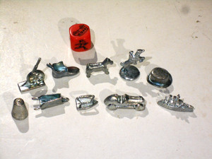Vintage 10 Monopoly Replacement Pieces Tokens w Special Red Die