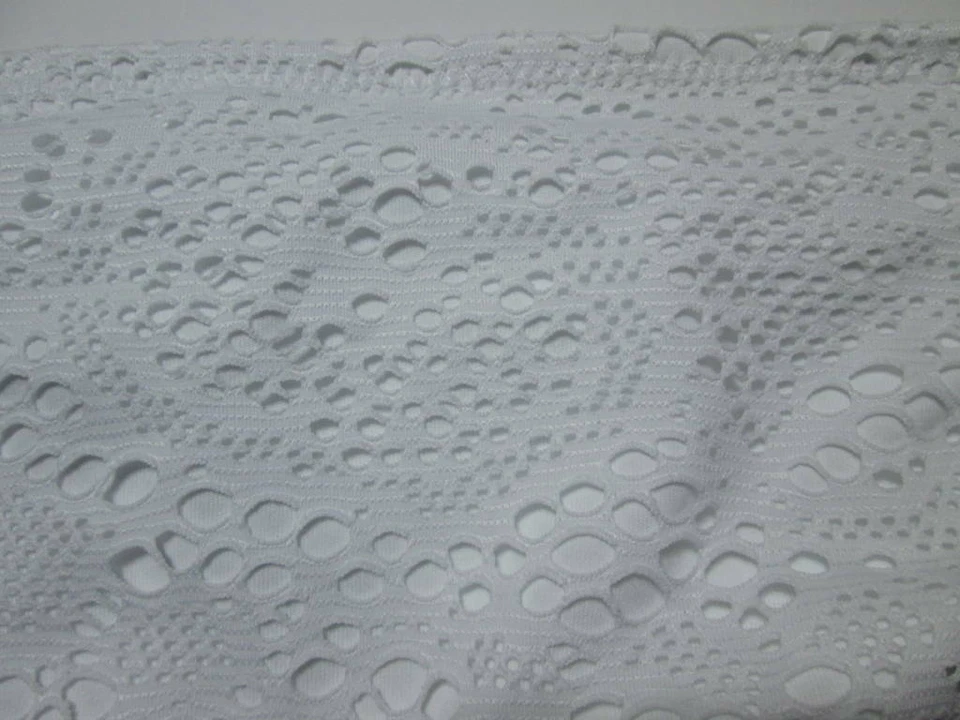 Nuevo con etiquetas Traje de baño Mossimo para mujer talla L parte inferior de bikini blanco con ojales Foto 4 de 4