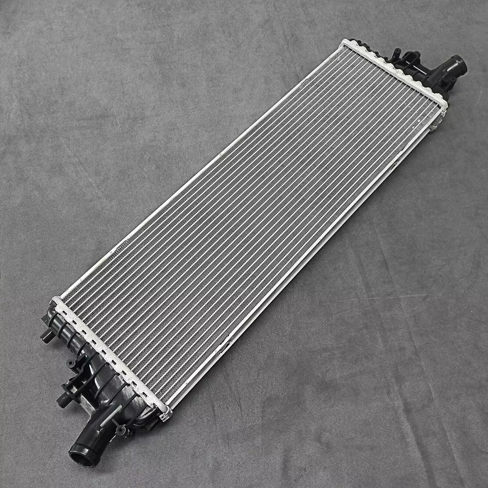 4S0121254B Cooling Coolant Radiator Fits Lamborghini Huracan LP610 LP580 Audi R8