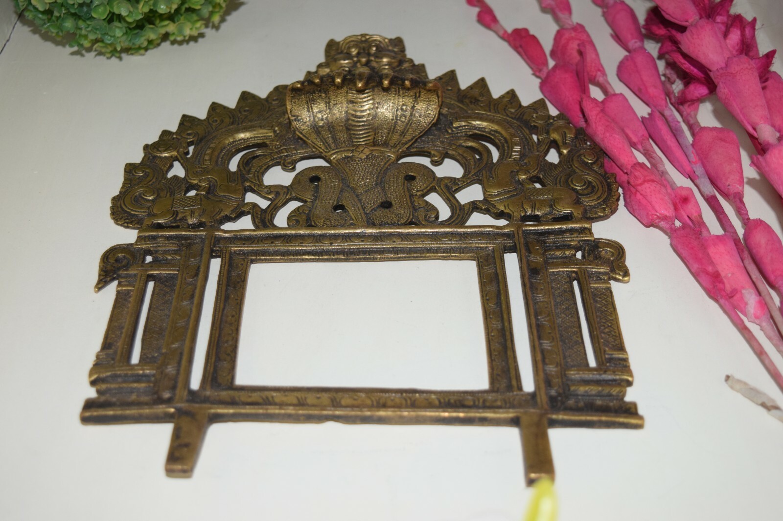 11'' Inches Long Photo Frame Brass Hinduism Art Yali Wall Decor Prabhavali EK349
