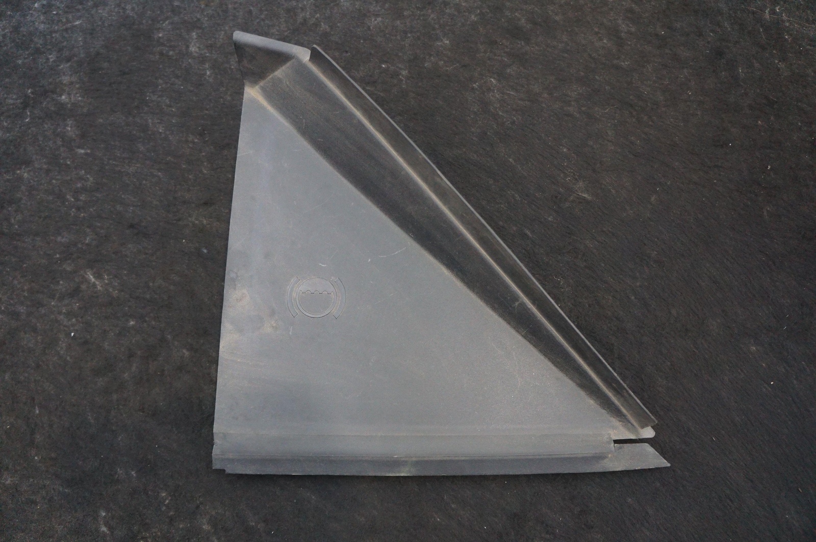 Front Left Wiper Cowl Trim OEM 7199280 Rolls Royce Ghost Series I 2009-14 *Note*