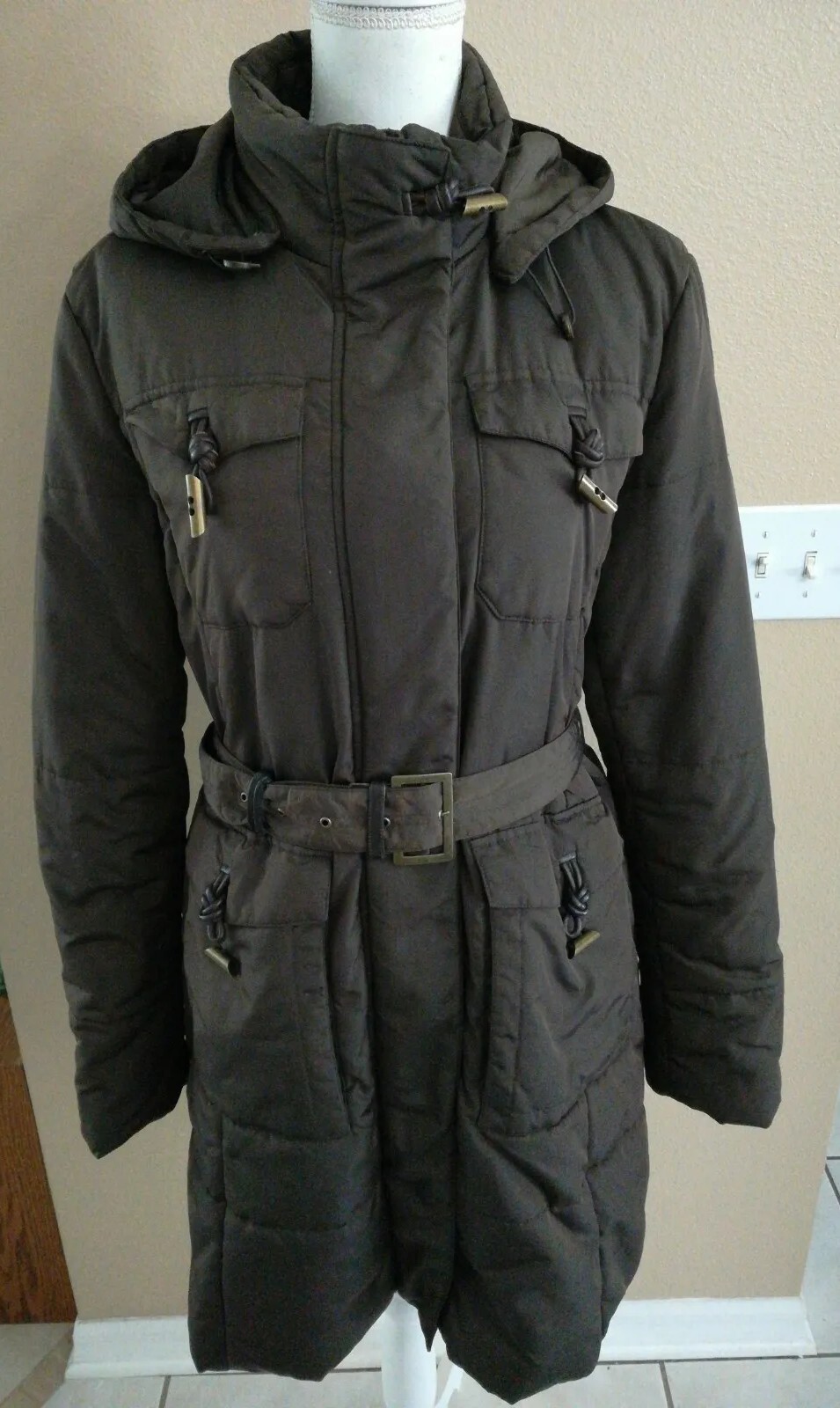 Picture 1 of 11