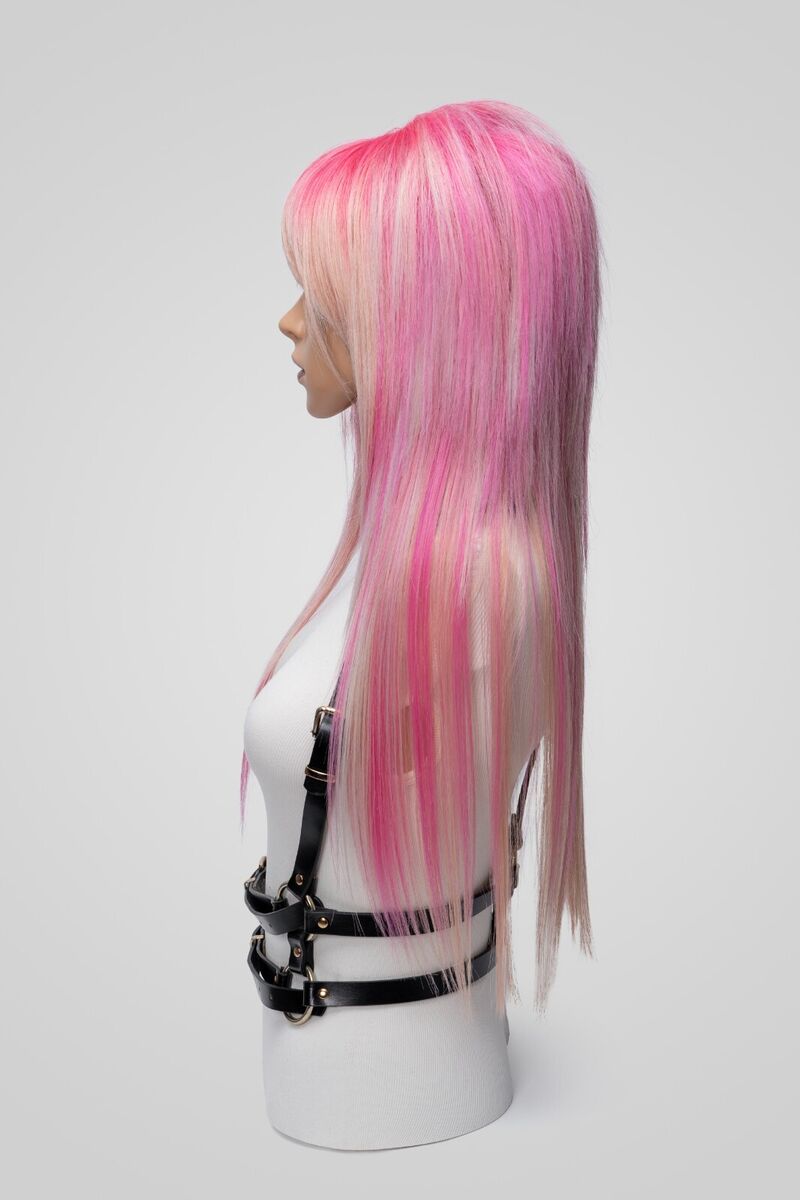 Messy K-Pop Emo Hair in Pink's Code & Price - RblxTrade