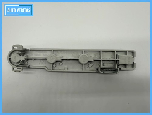 Original Skoda Fabia (6Y) lamp carrier rear light L/R 6Y6945257 / XU3X13N004AA - Picture 5 of 10