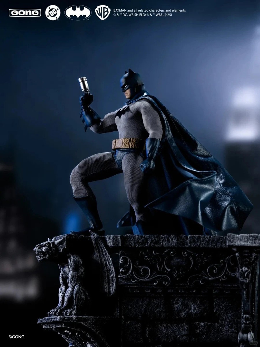Pop Mart X Gong DC Batman Hush Action Figure Toy Gift Brand New In