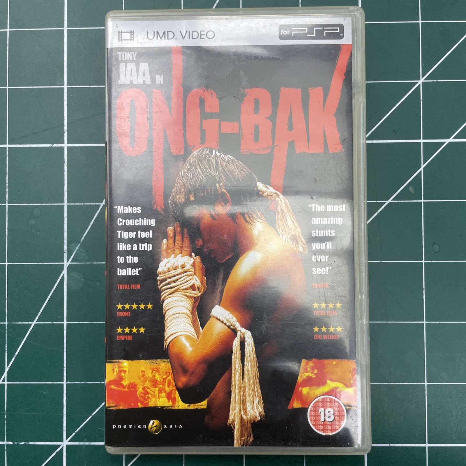 Ong-Bak - Tony Jaa - UMD Video PlayStation Portable