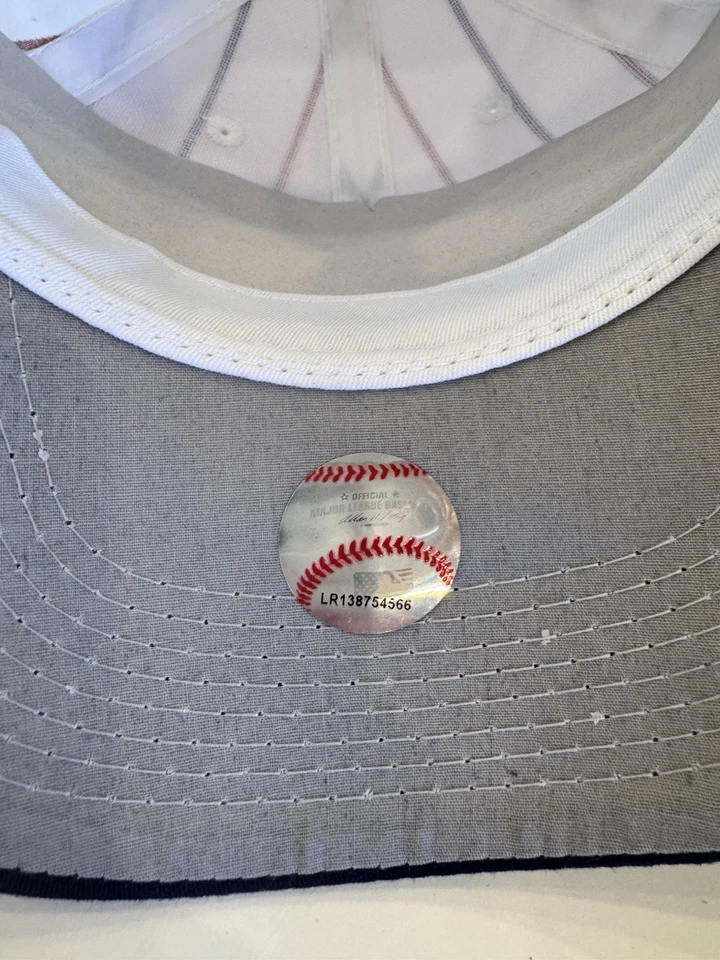 VNTG NY Yankees New York Hat Boys Youth White Blue MLB Pin Stripe Cooperstown - Image 4 of 4