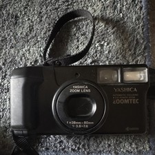 Yashica Zoomtec 35mm Point  Shoot Film Camera 38-80mm Zoom Black