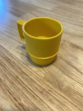 Vintage Tupperware Tuppertoys 1400-1 Mini Mug Yellow Very Good Condition