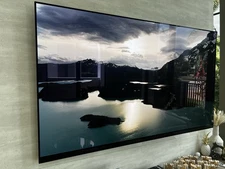 LG OLED E9 65” OLED 4K Smart TV – Excellent Condition, No Burn-In