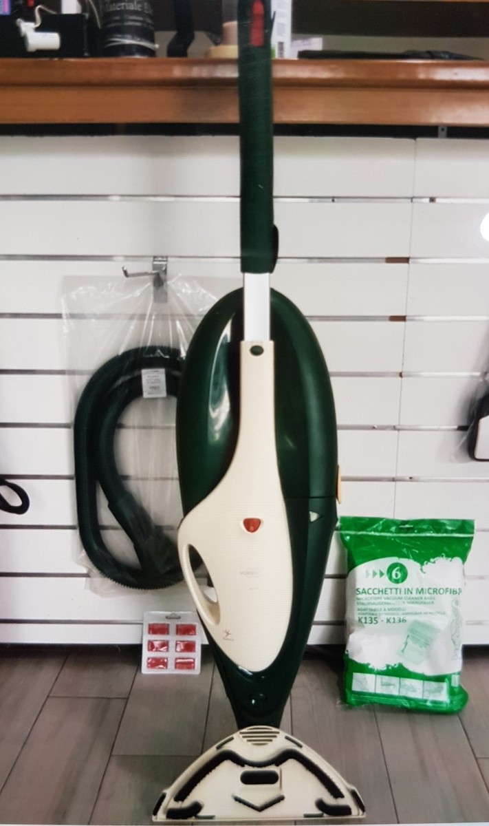 Folletto Aspirapolvere Verticale VK135 Ricondizionato - Verde/Beige, Potenza 260W, 7m Raggio