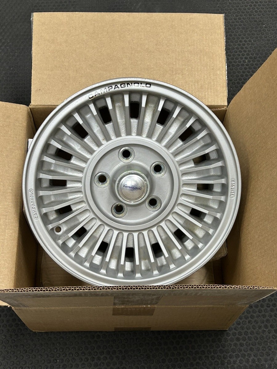NOS New Campagnolo Magnesium wheels 6 1/2J X 14 #40913/BP W/ OE