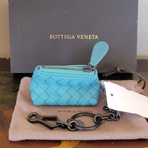 bottega keychain wallet