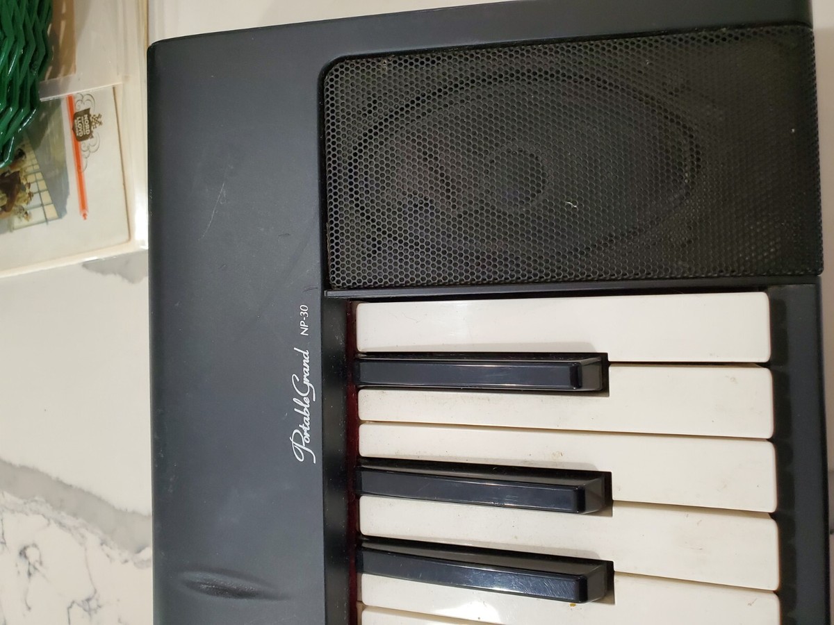Yamaha Np-30 Portable Grand Piano. Works Great . Small Burn Top