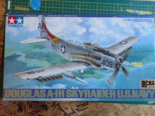 1:48 / Tamiya 61058 U.S. Navy Douglas A-1H Sk...