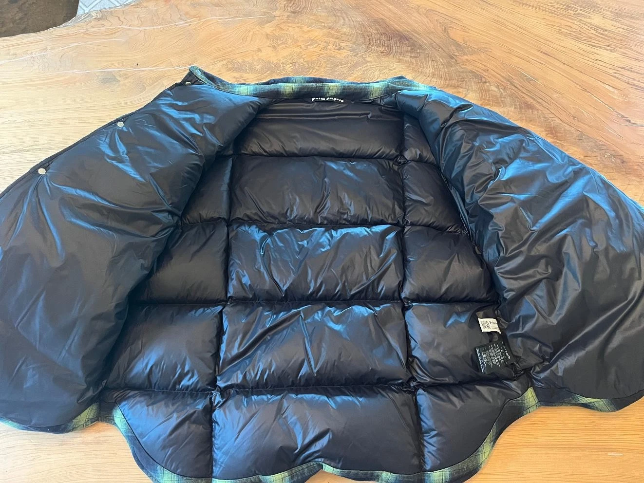 Men's Palm Angels Green Plaid Puffer Jacket Green Size M Excellent Button Front - product detail image 3