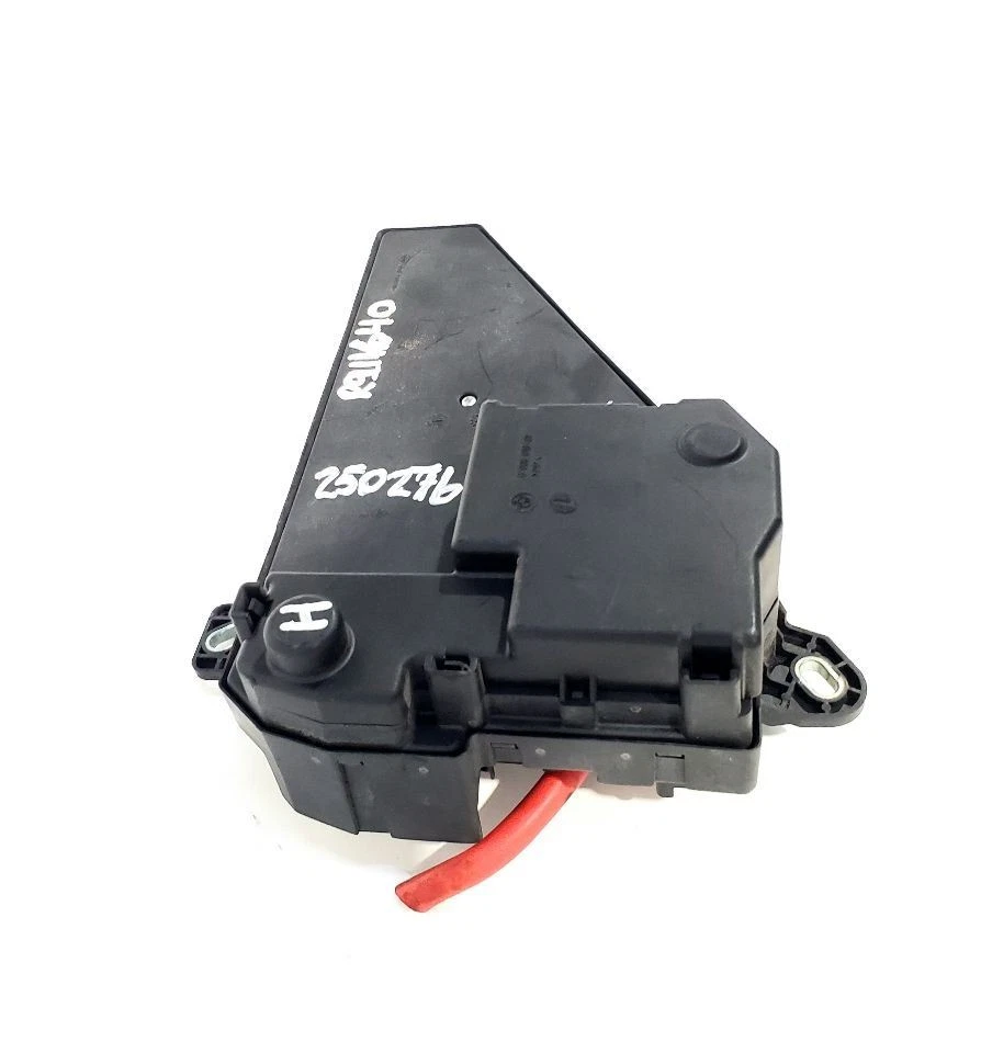 BMW 525I 2007 OEM caja de fusibles montada en el maletero módulo Sam 518956040 Foto 4 de 4