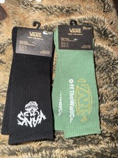 Two Pairs Men  s Vans Crew Socks 9.5-13 Nwt