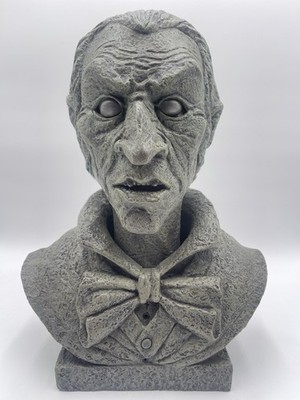 VAMPIRE DRACULA BUST HALLOWEEN LIGHT UP EYES MOVEMENT Haunted Mansion