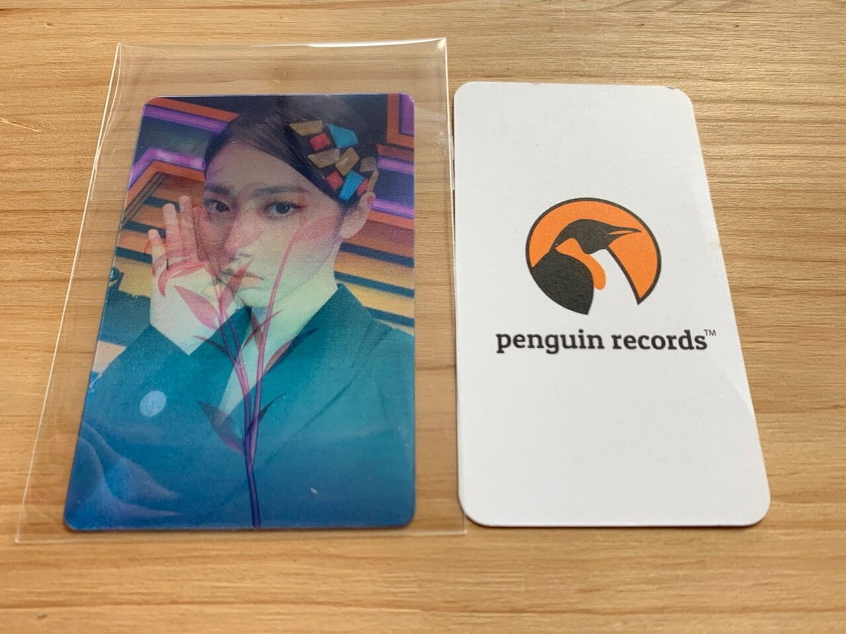 VIVIZ - 1st MINI ALBUM Beam Of Prism PHOTO CARD LENTICULAR