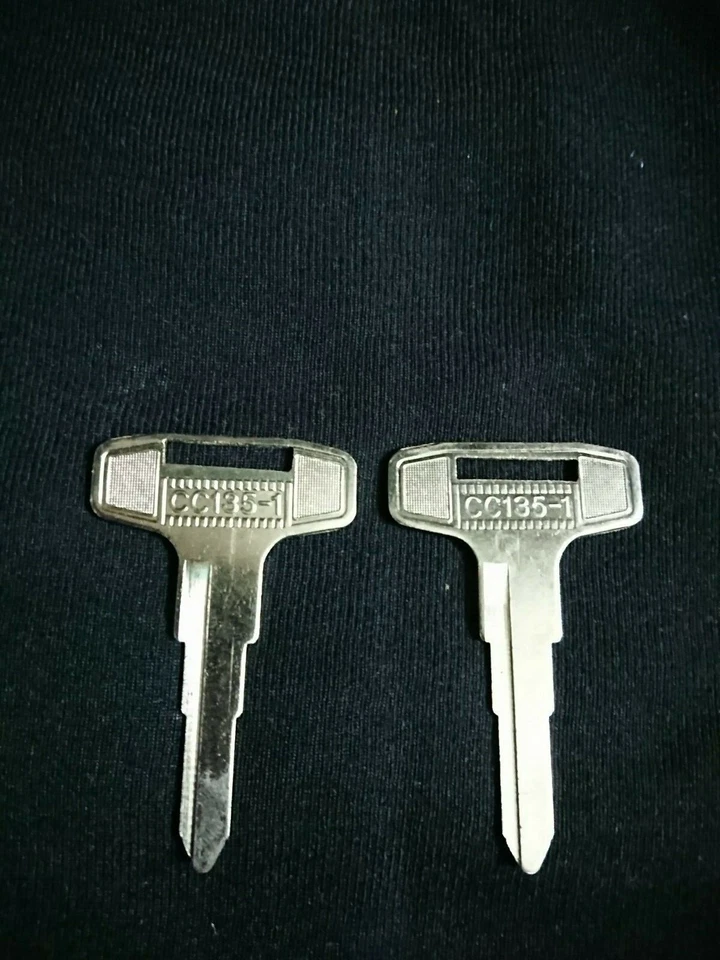 Mitsubishi Fuso Truck, Forklift Fuso Canter FE FF FB FD FH FG MT10 Blank Key 2x - Image 3 of 4