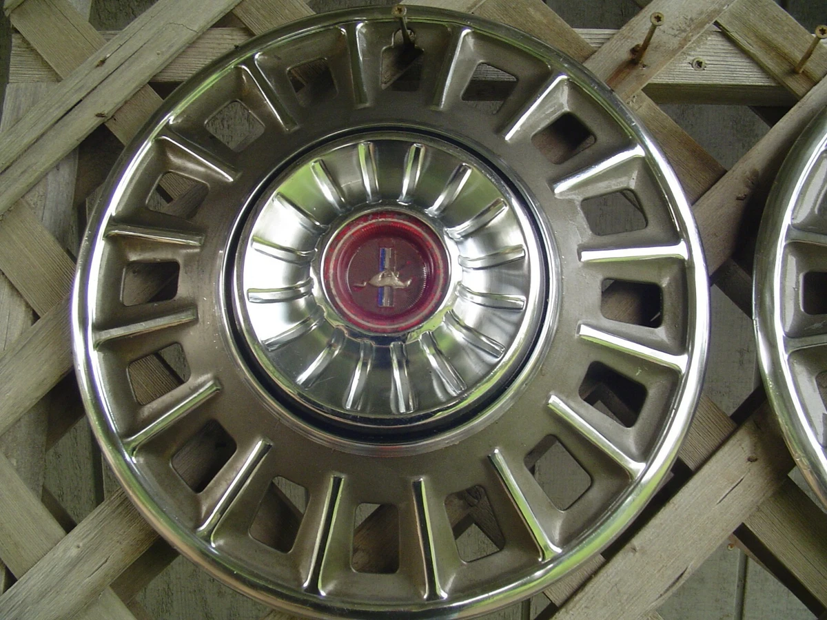 TWO NICE 1968 68 FORD MUSTANG HUBCAPS WHEELCOVERS CENTER CAPS