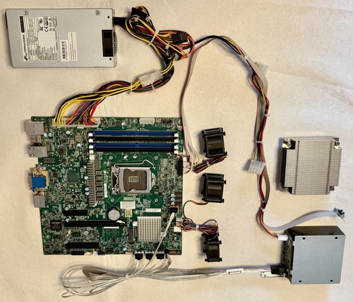 Supermicro X12SCZ-F Motherboard +Netzteil +CPU Kühler +3xLüfter +1xDrive bays!! - Photo 2/10