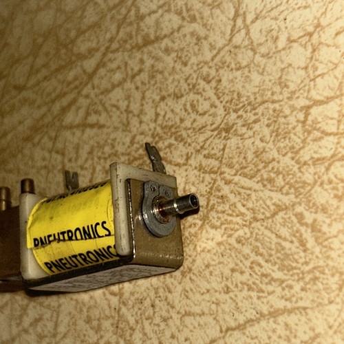 PNEUTRONICS VALVE 11-10-3-BV-12, 12VDC 100PS i 68 Ω Ohm - Picture 6 of 7