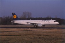 Dia Flugzeug Planespotter Kleinbildformat 24x36mm ungerahmt O120-2-1