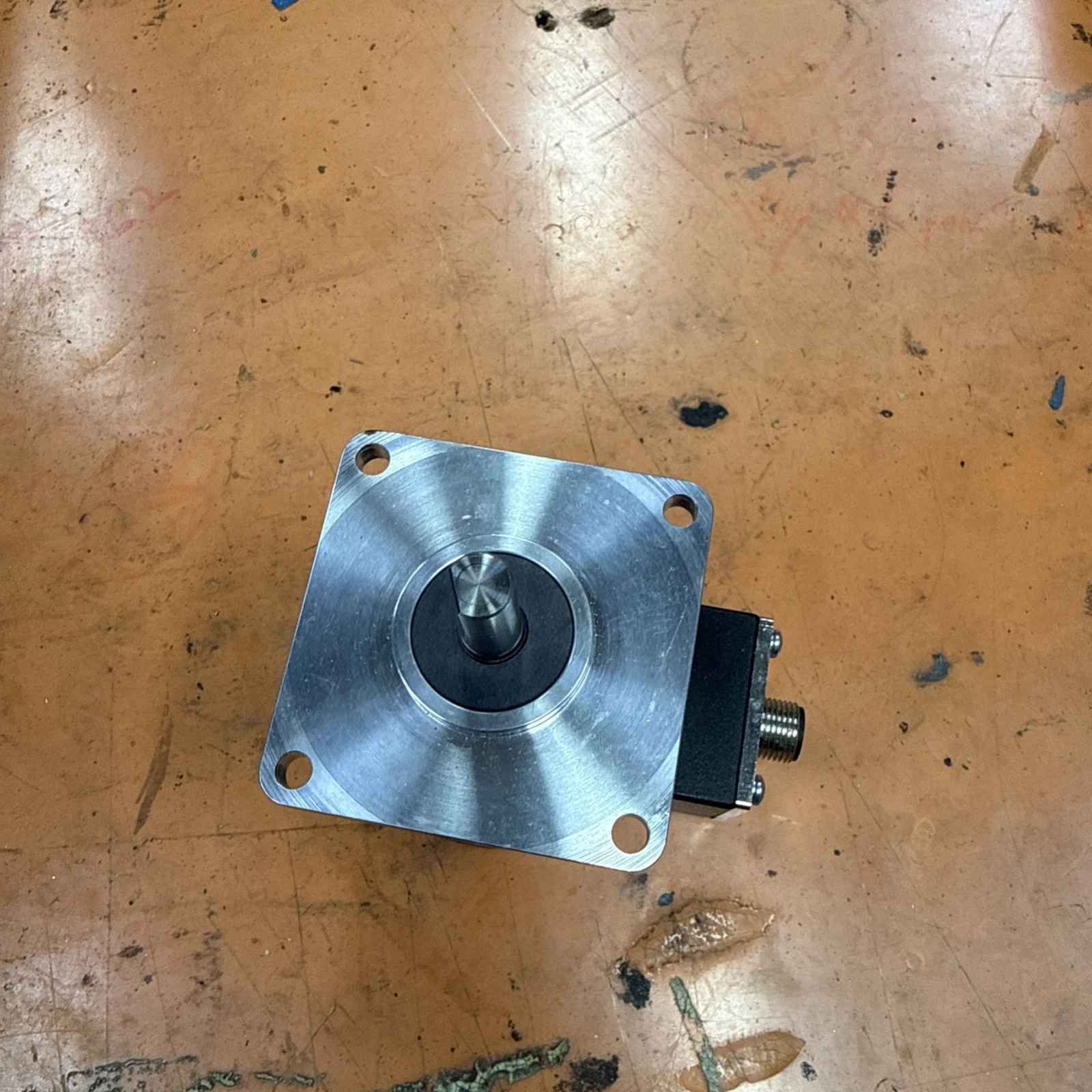 Accu-Coder 25SP-38MA—A1000B5HV-SMK-S4  New no box image 3