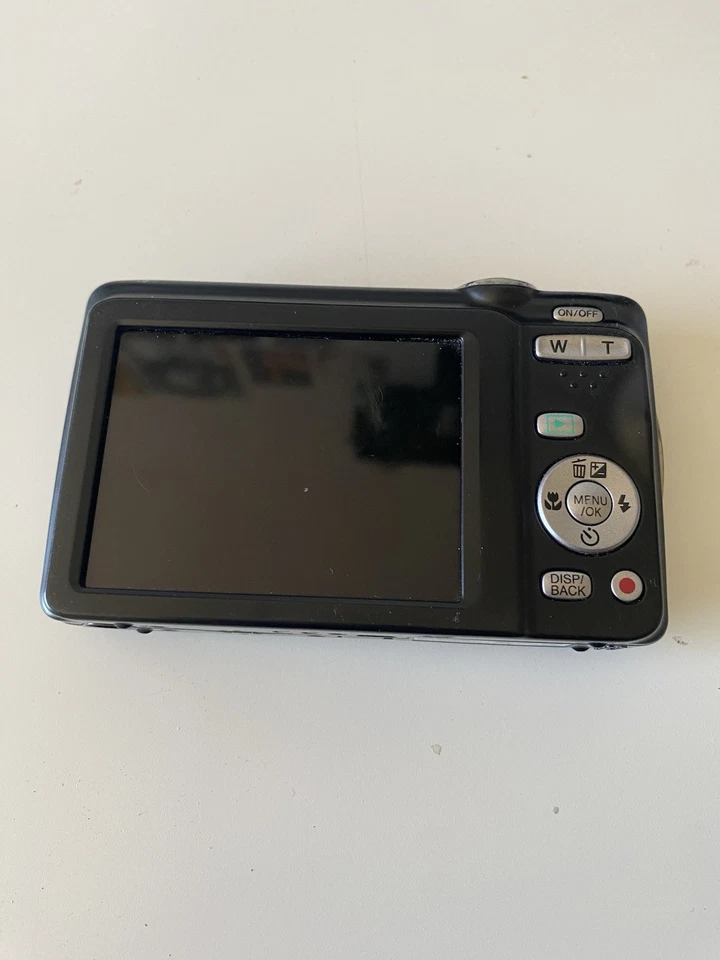 Cámara digital Fujifilm Finepix JX550 negra Foto 2 de 4