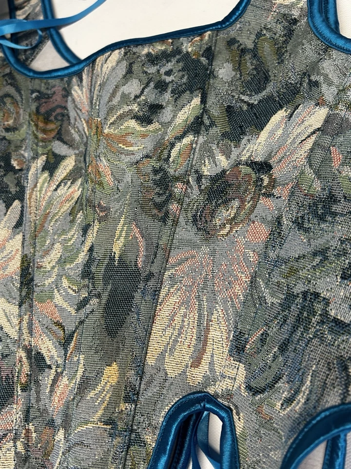 Chaleco Corsé Estilo Vintage Crisantemo Bordado Pintura Cordones Cami Crop Foto 4 de 4