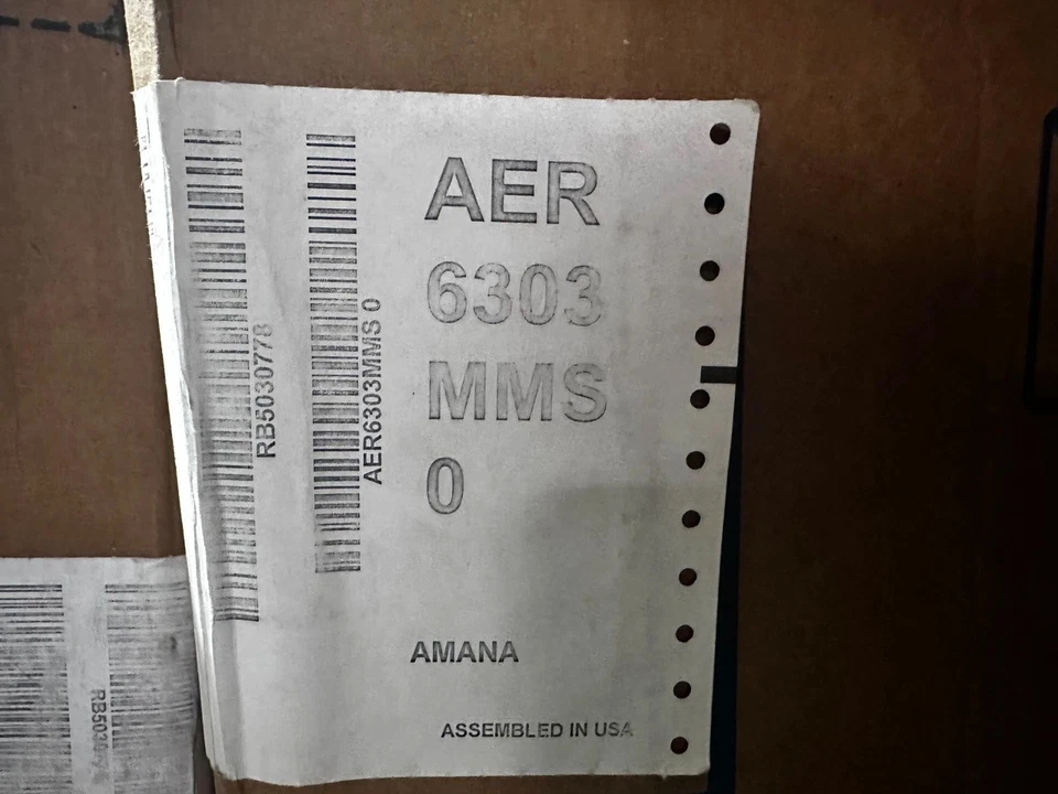 Amana AER6303MM 30"W 4.8 Cu. Pies - Acero inoxidable Foto 4 de 4