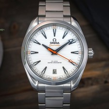 2025 Omega Aqua Terra 41mm Silver Dial 220.10.41.21.02.001 Box Papers