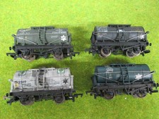MAINLINE FOUR WEATHERED TANK WAGONS OO SCALE