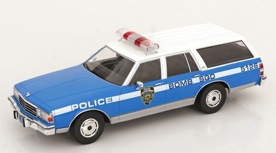 Chevrolet Caprice Estate Wagon NYPD 1985 1/18 - MCG18477 MCG