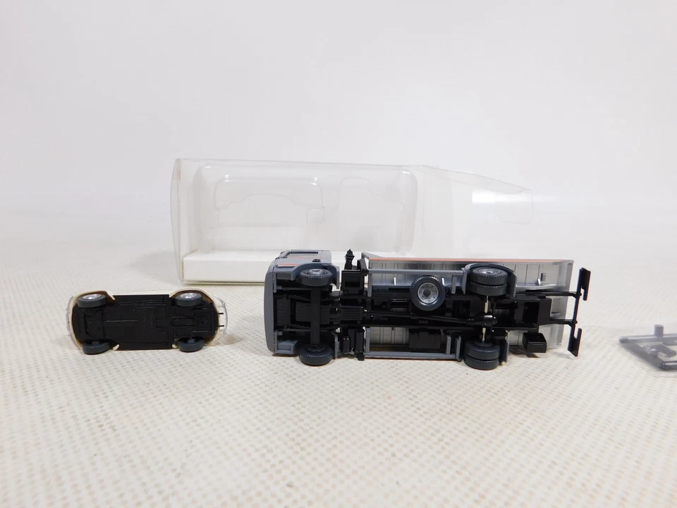 Wiking 1:87 H0 0636 06 46 Carro Attrezzi Man Tutti Giorni VW Scarabeo Mint + Box - Immagine 3 di 4