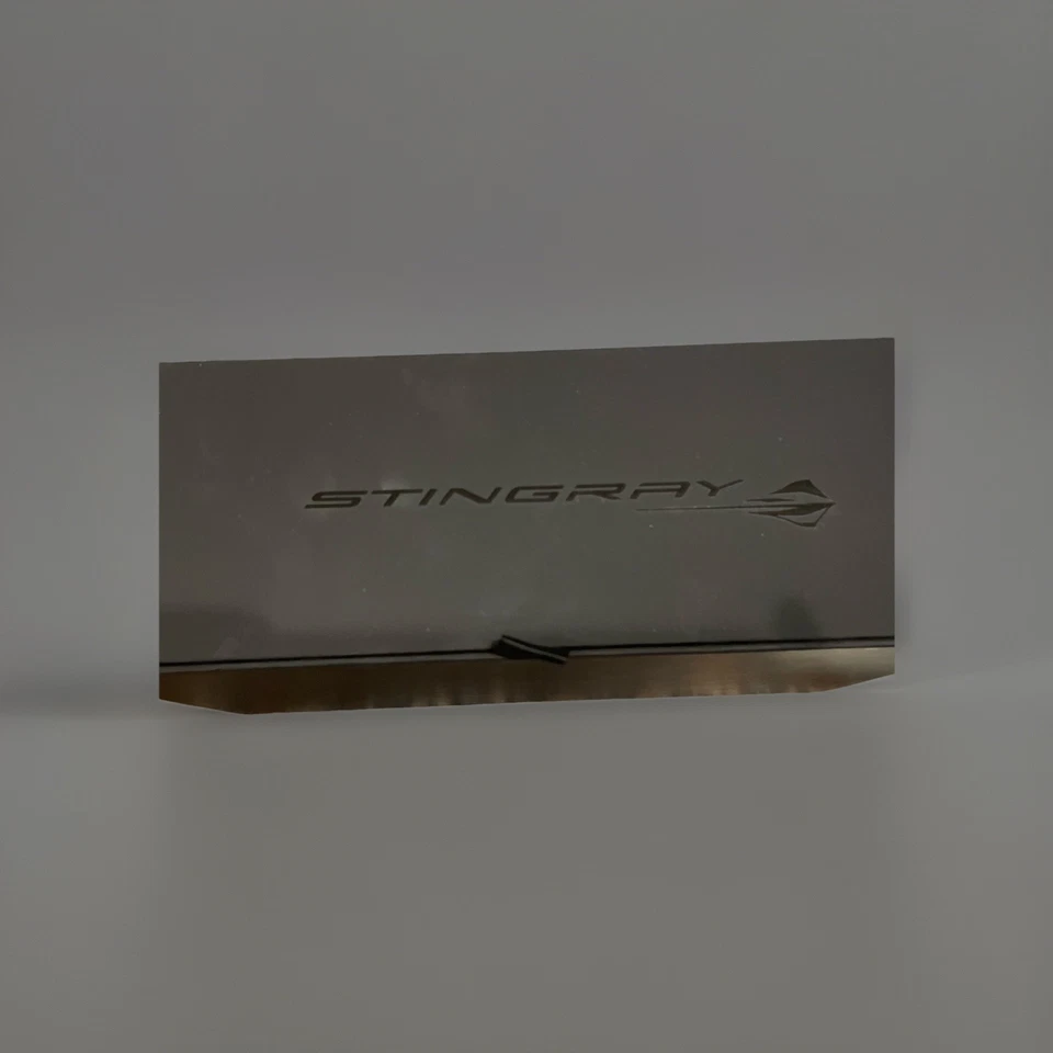 CORVETTE STINGRAY 2023 C8 OEM Speed Shape Model W/VIN Accelerate  W/ Box - Blue - Image 2 of 4