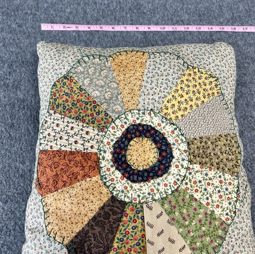 Vintage Quilted Patchwork Pillow Flower Cottage Core Grandma Core Handcrafted - Picture 7 of 7