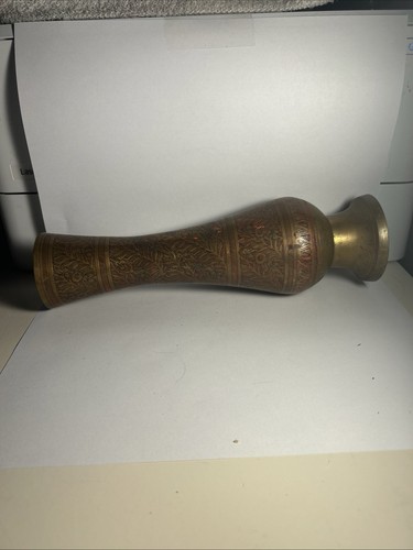 Vintage Handcrafted Brass Vase with Intricate Floral Design - Picture 3 of 5