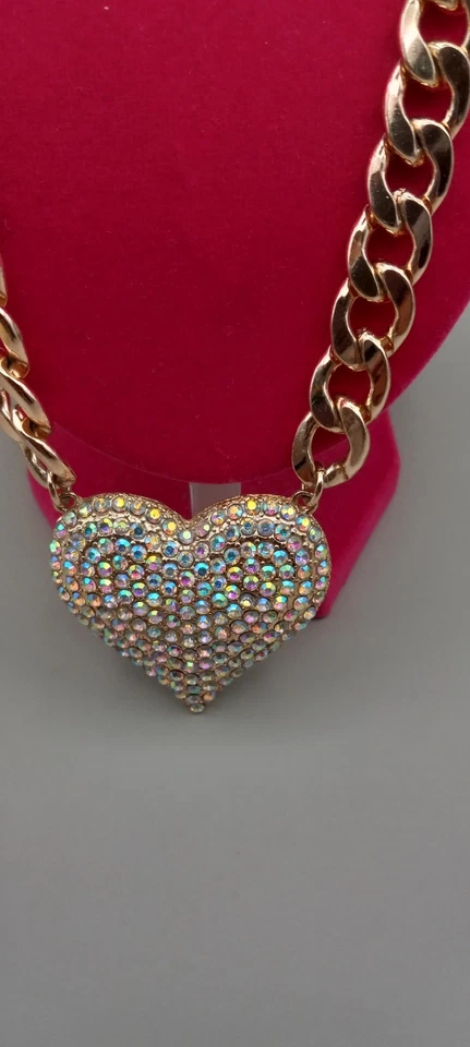 Natasha Couture Gold Tone Link Chain W/ Big Heart Pendant Rhinestones - Image 2 of 4