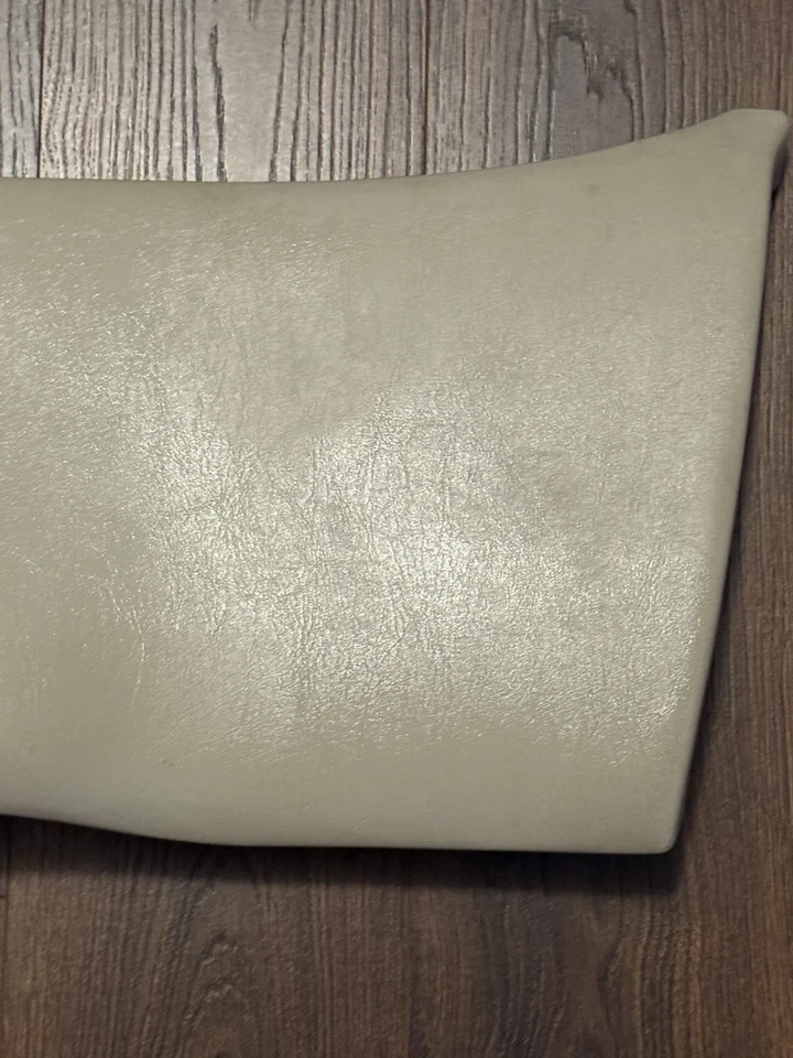 🔥2000-2005 Cadillac Deville Knee Bolster Shale Color Factory Oem Part - Image 2 of 4