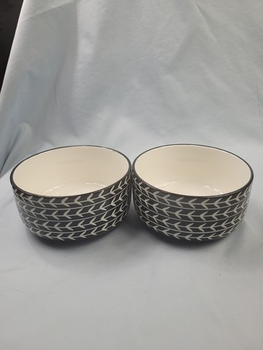 Signature Housewares Black Arrow Pet Food Bowl Water Dish Cat Dog Set/2.      30