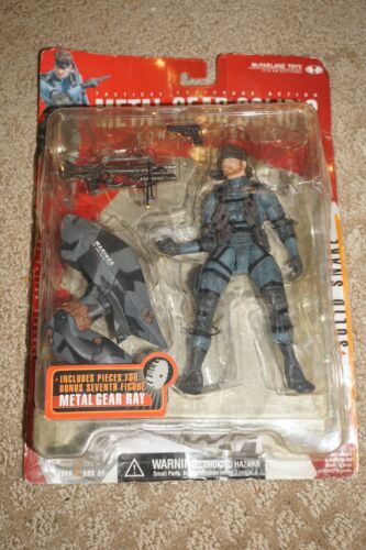 Metal Gear Solid 2 Sons of Liberty Solid Snake Action Figure McFarlane Toys 2001