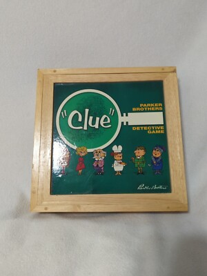 2002 CLUE Nostalgia series game in Wooden bookshelf box COMPLETE very nice