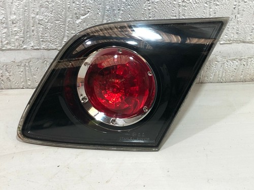MAZDA 3 SPORT 2006 HINTEN INNEN RÜCKLICHT BREMSBREMSBREMSBREMSLEUCHTE RECHTS/2003-09