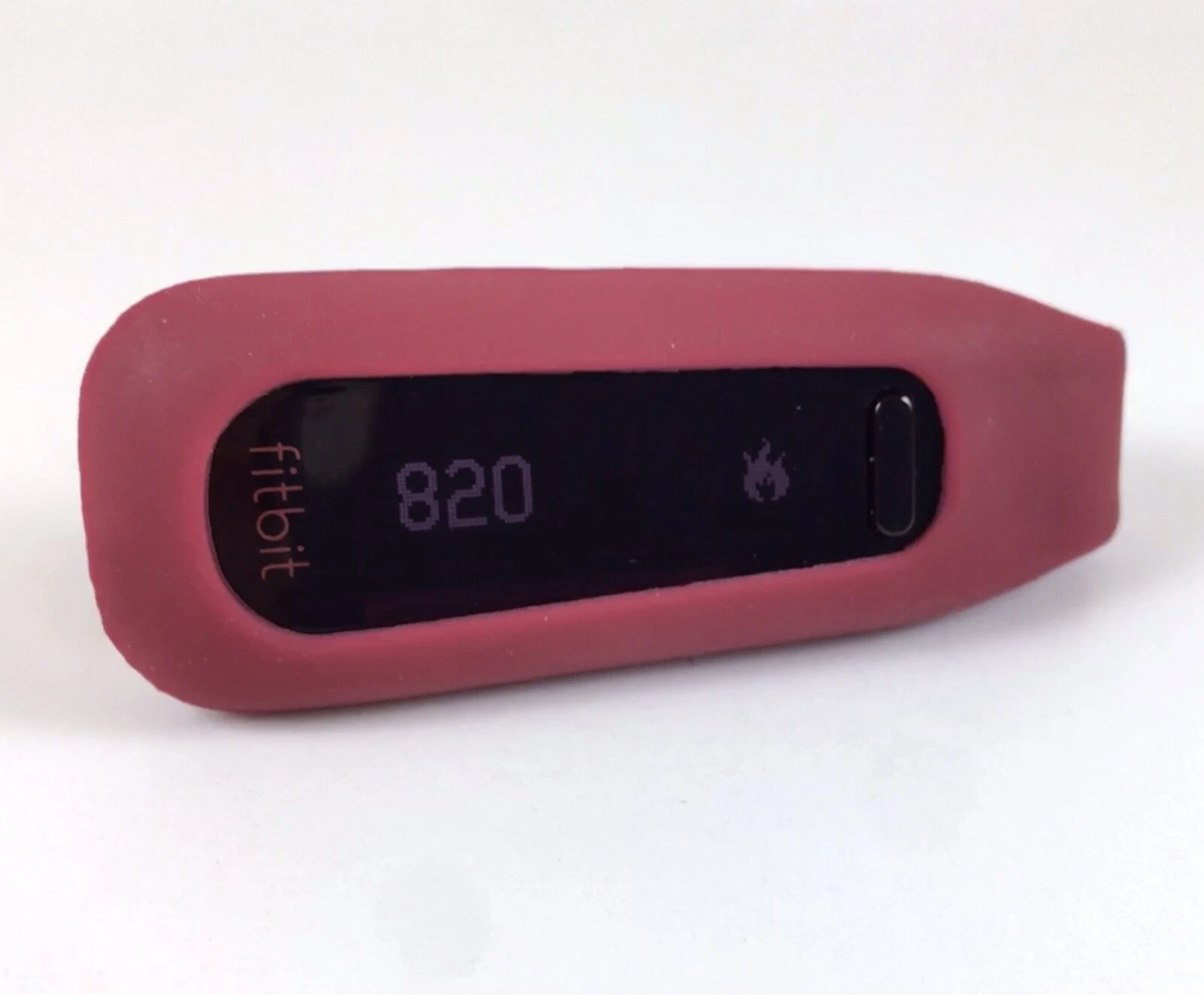 Fitbit One Burgundy Tracker - NEW BATTERY - Tested - 6.60 update, new clip.
Opens in a new window or